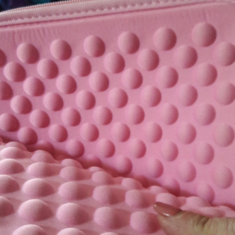 Case for Portable Electronics - Picture 2 of 4